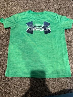 Under Armour Boys' Heathered Green Logo Tee